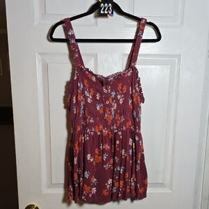 223 Torrid 3 3X Plum Floral Button-Front Blouse